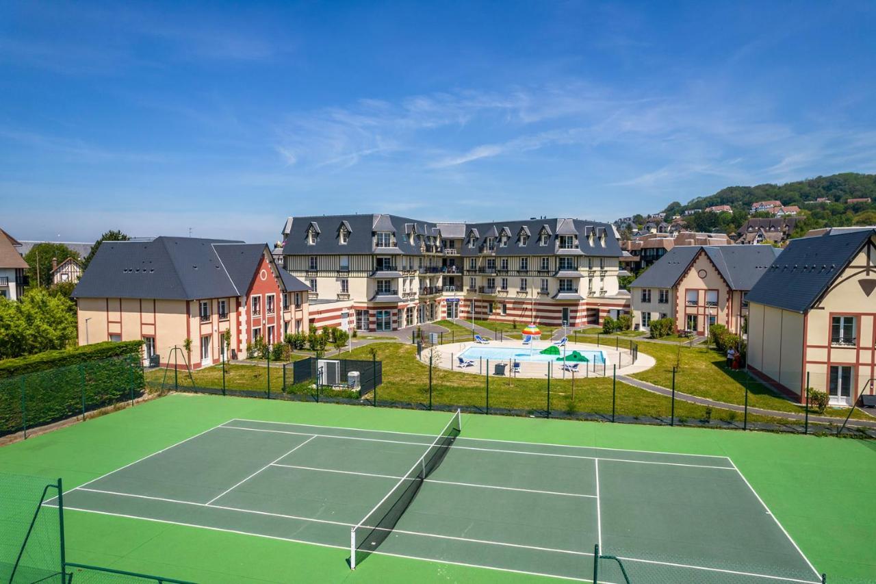 Residence Goelia Le Victoria Блонвил-сюр-Мер Екстериор снимка