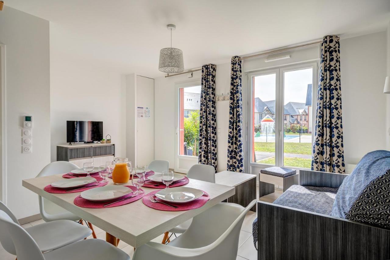 Residence Goelia Le Victoria Блонвил-сюр-Мер Екстериор снимка