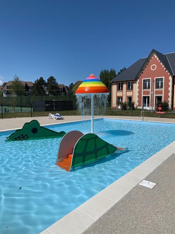 Residence Goelia Le Victoria Блонвил-сюр-Мер Екстериор снимка